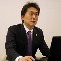 鈴木一嗣 弁護士